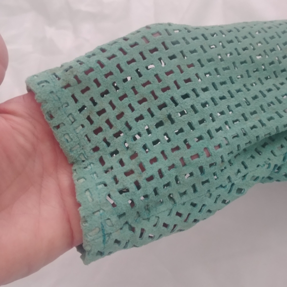 Vintage Suede Jacket perforated (like laser cut) w/ hook & eye closure, unique - Picture 9 of 12